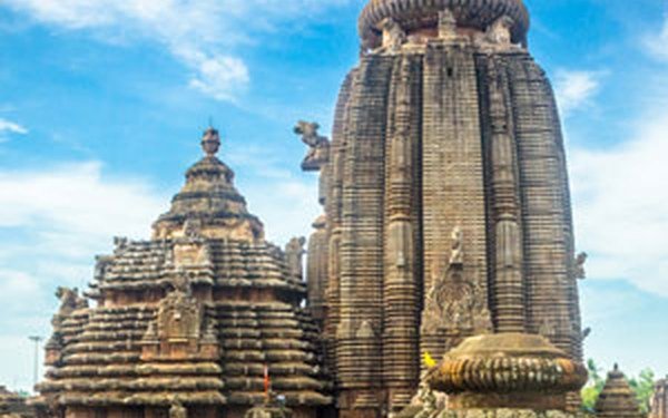 One Day Tour Package - Puri to Konark or Bhubaneswar Sightseeing Taxi Booking